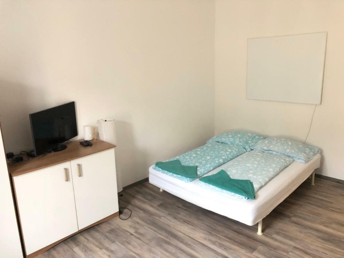 Apartment Bahnhof Грац Екстер'єр фото